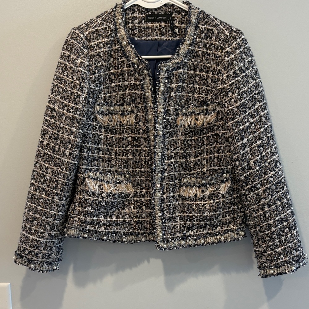 Stella + Lorenzo navy  and White, cream, gold Tweed Blazer